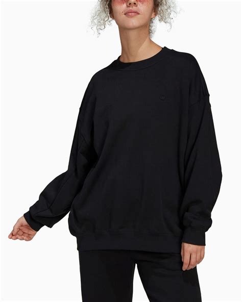 Adidas women's oversized sweatshirt